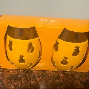 Yellow Pineapple Wine Glass Set